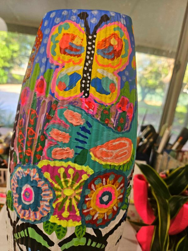 Big Girl Vase - Image 5